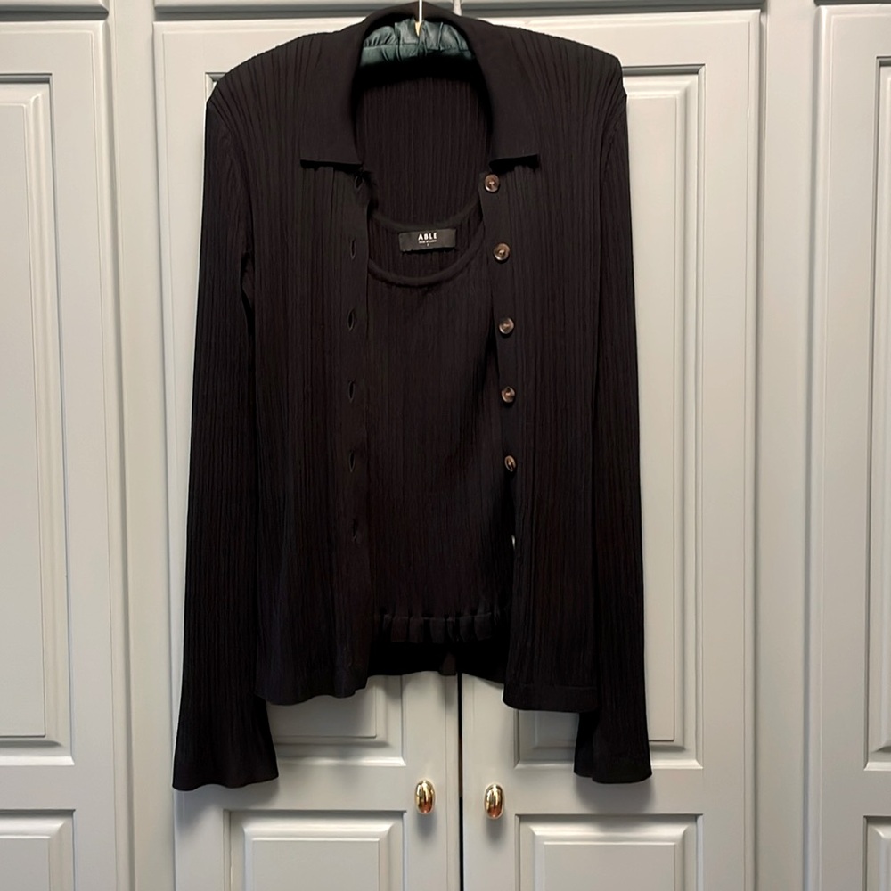 ABLE SET Tank & Cardigan - Picture 6 of 13